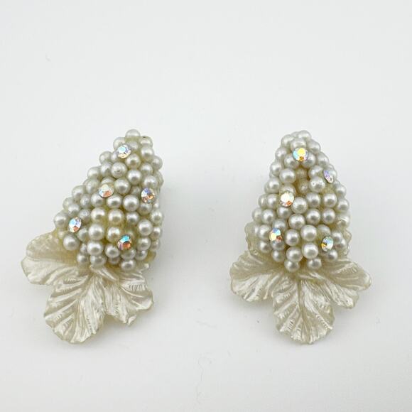 Vintage Faux Pearl & Rhinestone Clip-On Grape Cluster Earrings - Picture 4 of 10